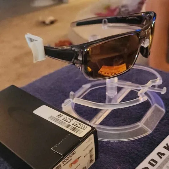 Oakley Turbine